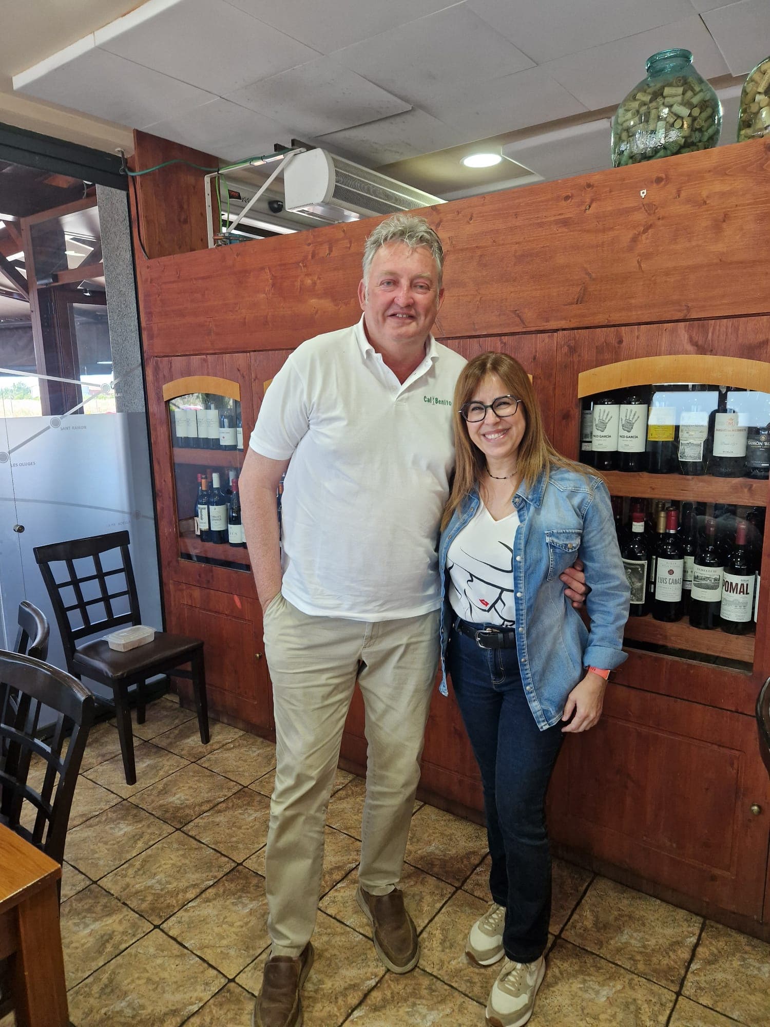Mariachi Chacón, presentadora de Lleida TV, al restaurant Cal Benito de Lleida